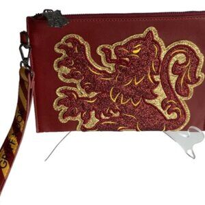 Wizarding World Harry Potter Danielle Nicole Gryffindor Zipper Pouch
